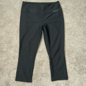 Set of THREE (3)Eddie Bauer, women’s legging’s, capris. EUC, burg/black/grey